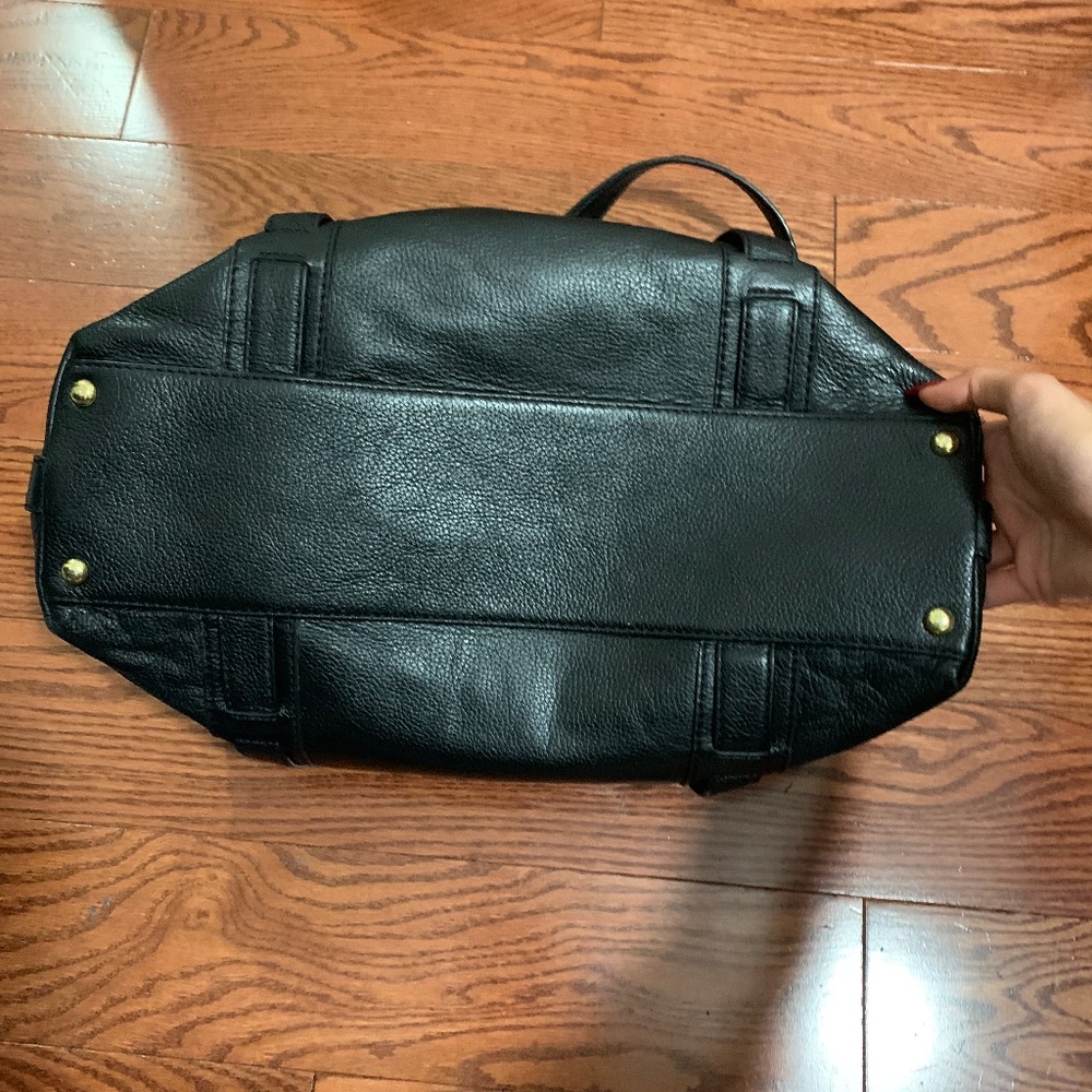 Michael Kors - Picture 2 of 8